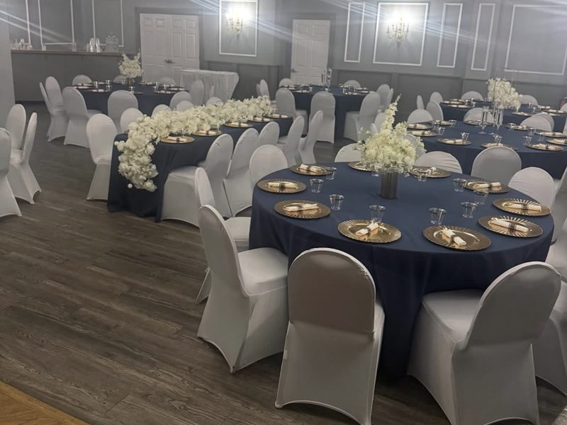 Illusions Banquet Hall and Sports Bar interior