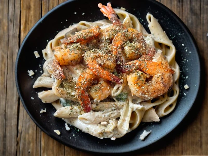 Illusions Banquet Hall and Sports Bar food